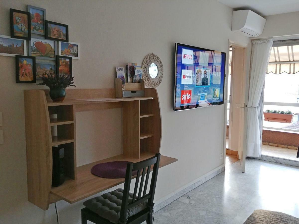 Studio avec Parking Privé au Cœur de la Ville Menton Extérieur photo