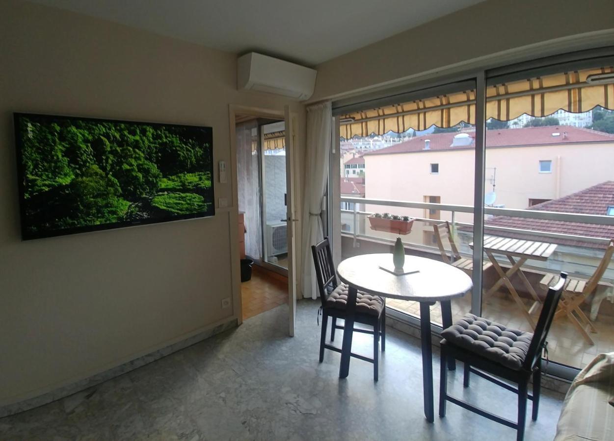Studio avec Parking Privé au Cœur de la Ville Menton Extérieur photo